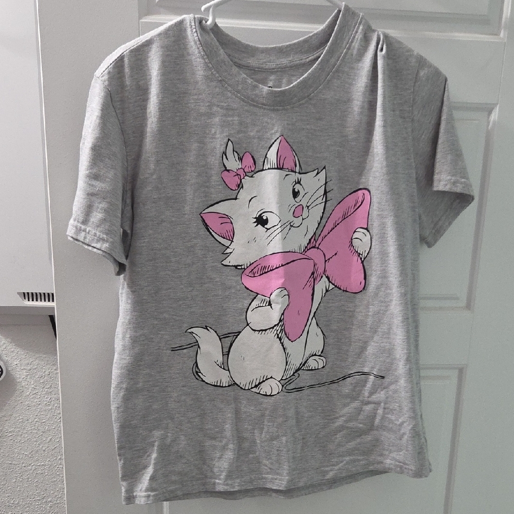 Disney Gray and Pink Cat Graphic Kids T-Shirt